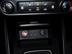 2013款 2.0L 自动 标准版 国IV 5座
