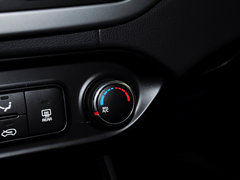 2013款 2.0L 自动 标准版 国IV 5座