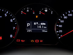 2013款 2.0L 自动 标准版 国IV 5座