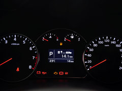 2013款 2.0L 自动 标准版 国IV 5座