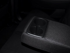 2013款 2.0L 自动 标准版 国IV 5座