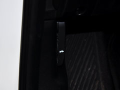 2013款 2.0L 自动 标准版 国IV 5座