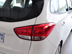2013款 2.0L 自动 标准版 国IV 5座