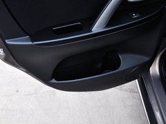 2014款 1.4L AMT 天窗导航版 国IV