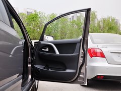 2014款 1.4L AMT 天窗导航版 国IV