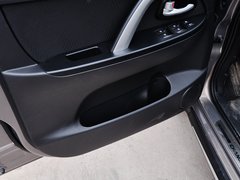 2014款 1.4L AMT 天窗导航版 国IV