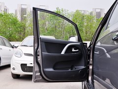 2014款 1.4L AMT 天窗导航版 国IV