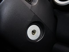 2014款 1.4L AMT 天窗导航版 国IV