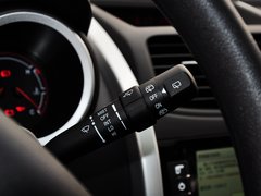 2014款 1.4L AMT 天窗导航版 国IV