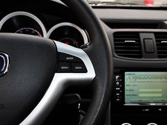 2014款 1.4L AMT 天窗导航版 国IV