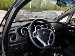 2014款 1.4L AMT 天窗导航版 国IV