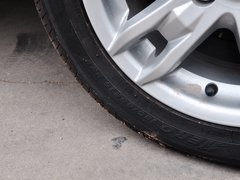 2014款 1.4L AMT 天窗导航版 国IV