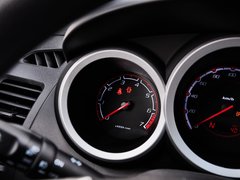 2014款 1.4L AMT 天窗导航版 国IV