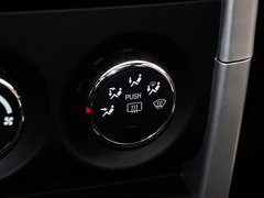 2014款 1.4L AMT 天窗导航版 国IV