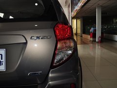 2014款 1.4L 手动 天窗导航版 国IV