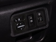 2014款 1.4L 手动 天窗导航版 国IV