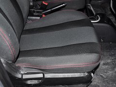 2014款 1.4L 手动 天窗导航版 国IV