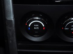 2014款 1.4L 手动 天窗导航版 国IV