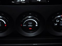 2014款 1.4L 手动 天窗导航版 国IV