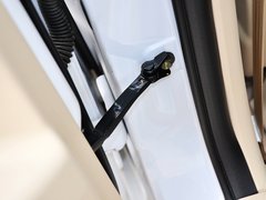 2013款 2.0L 自动 豪华型 国IV