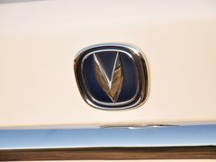 2013款 2.0L 自动 豪华型 国IV