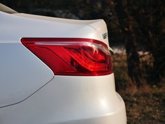 2013款 2.0L 自动 豪华型 国IV