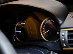 2014款 RC300h 2.5L 混动版