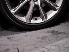 2014款 RC300h 2.5L 混动版