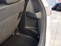 2014款 2.4L 自动 明鉴领秀版 7座