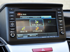 2014款 2.4L 自动 明鉴领秀版 7座