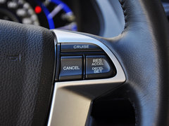 2014款 2.4L 自动 明鉴领秀版 7座