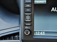 2014款 2.4L 自动 明鉴领秀版 7座