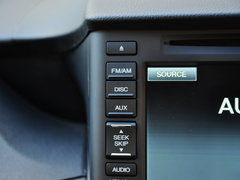 2014款 2.4L 自动 明鉴领秀版 7座