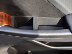 2014款 2.4L 自动 明鉴领秀版 7座