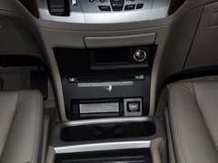 2014款 2.4L 自动 豪华版 7座
