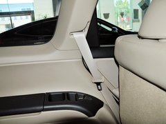 2014款 2.4L 自動 豪華版 7座