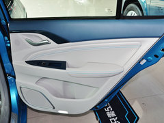2014款 1.5T DCT 旗舰型