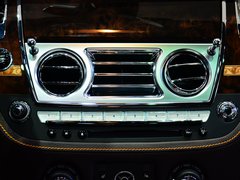 2014款 6.6T 加长版