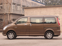 2013款 2.0L 陆地公务机旗舰版4Gi-VVT