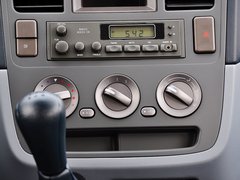 2014款 2.0L 手动 新创业先锋实用型