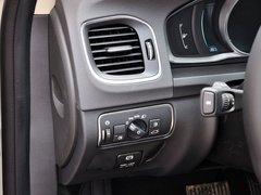 2015款 2.0T 自动 T5 智驭版