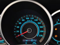 2014款 1.6L 手动 尊贵型