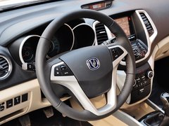 2014款 1.6L 手动 尊贵型