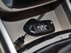 2014款 1.6L 手动 精英型