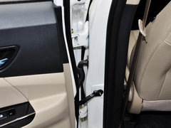 2014款 1.6L 自动 尊贵型