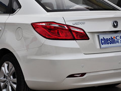 2014款 1.6L 自动 尊贵型
