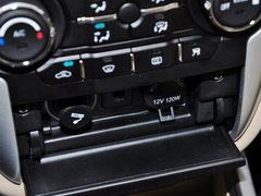 2014款 1.6L 自动 尊贵型