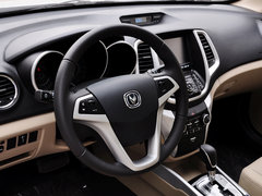 2014款 1.6L 自动 尊贵型