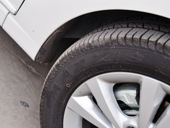 2014款 1.6L 自动 尊贵型
