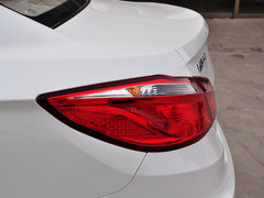 2014款 1.6L 自动 尊贵型